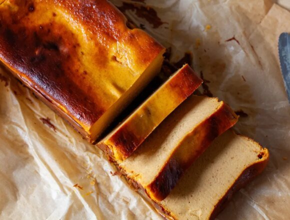pumpkin-basque-cheesecake-5-scaled.jpg Torta de Queijo Basca de Abóbora: Delícia da Smitten Kitchen