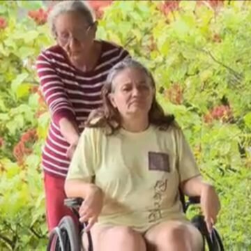 Servidor aposentado do INSS é considerado morto pelo órgão e enfrenta obstáculos para acessar pensão após a morte da esposa, no DF.