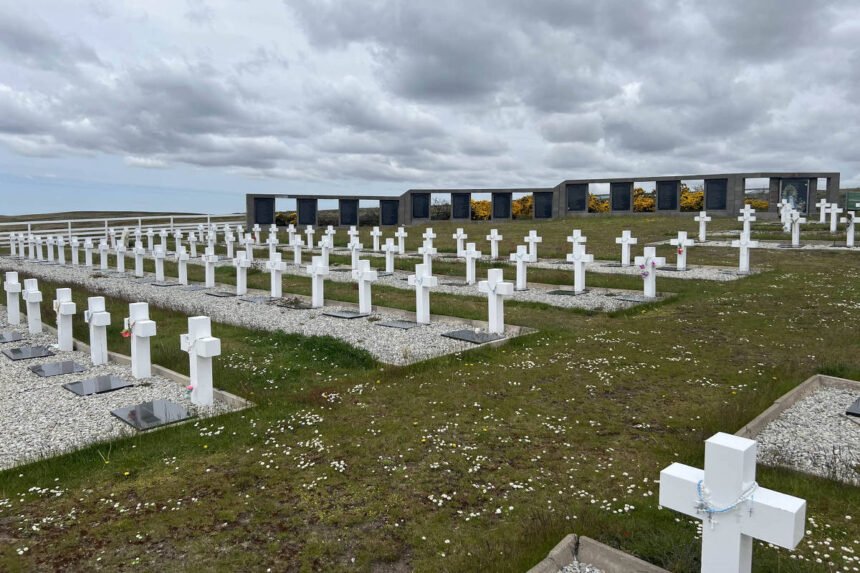 Identificação de Soldados: Um Passo Importante na Reconciliação das Malvinas após Quatro Décadas