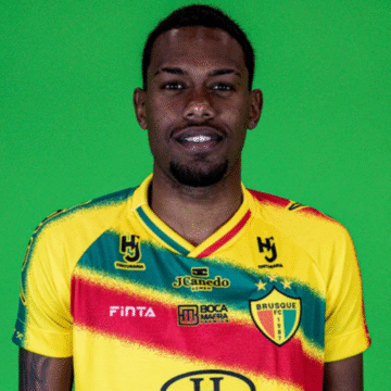 Neto se Destaca na Primavera Após Passagem pelo Brusque