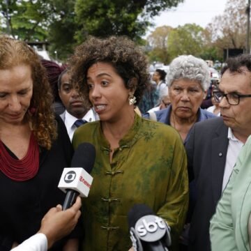 Após reavaliação, Motta reforça proteção para deputada do PSOL