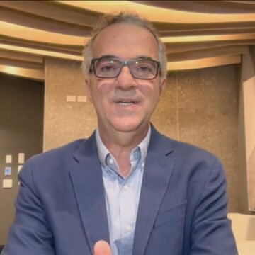 Cientista brasileiro é reconhecido entre os mais importantes do mundo em 2025 por suas pesquisas no combate à dengue