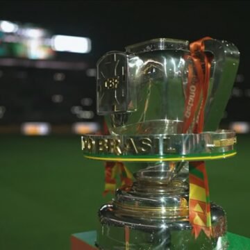 Maracanã em Festa: Corinthians e Vasco se Enfrentam na Grande Decisão da Copa do Brasil com Estádios Lotados