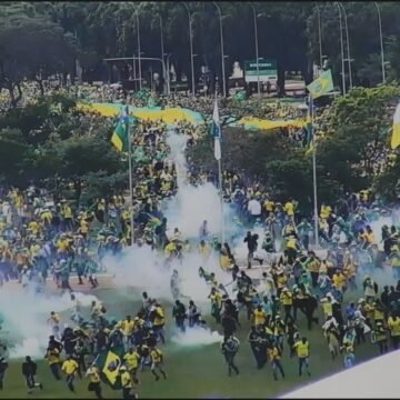 STF alcança maioria para responsabilizar PMs por omissões durante os eventos de 8 de janeiro; entenda os próximos passos.