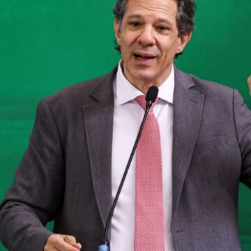 Haddad afirma que governo deve alcançar a menor inflação da história.