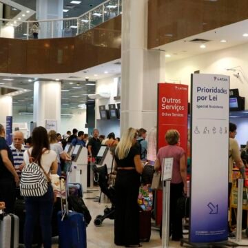 Espaço Aéreo em Debate: Anac e Companhias Analisam Expansão de Voos no Santos Dumont, enquanto Paes Levanta Críticas