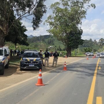 Polícia investiga morte de avô em incidente na BR-116; neto ficou ferido